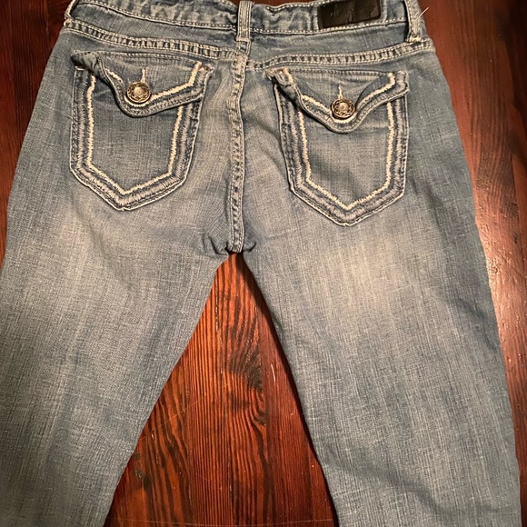 Jeans - Picture 2 of 2